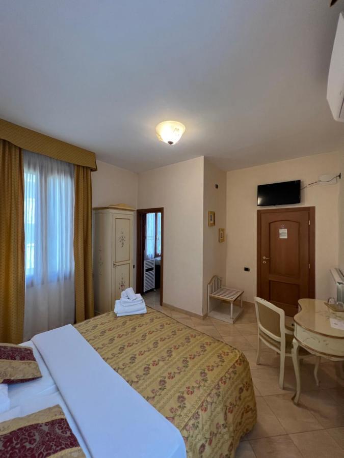 Angeles Inn Venedik Dış mekan fotoğraf