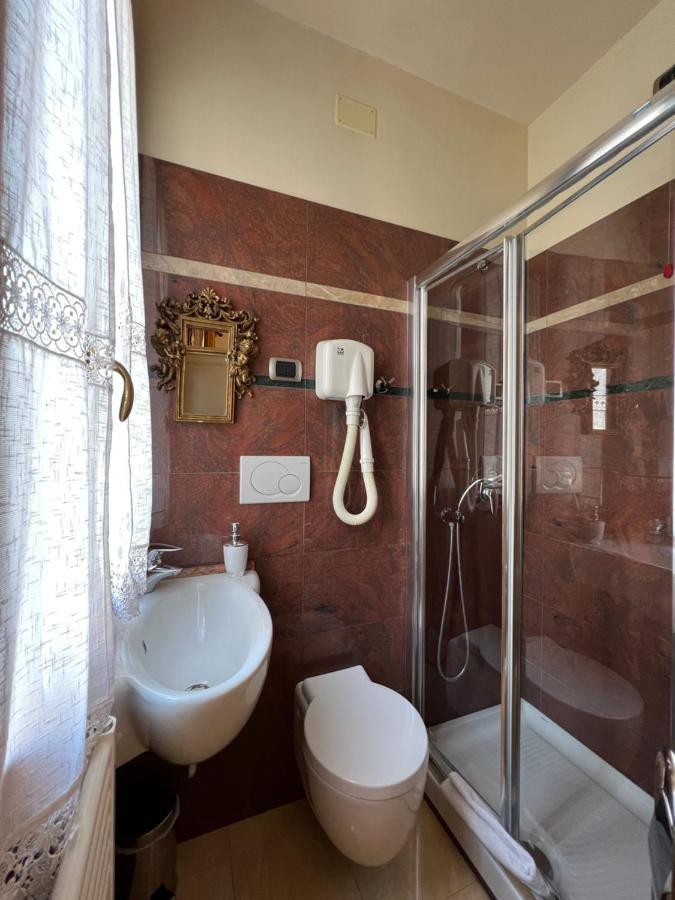 Angeles Inn Venedik Dış mekan fotoğraf