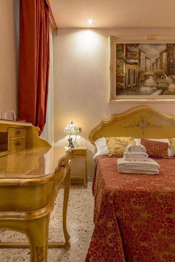 Angeles Inn Venedik Dış mekan fotoğraf
