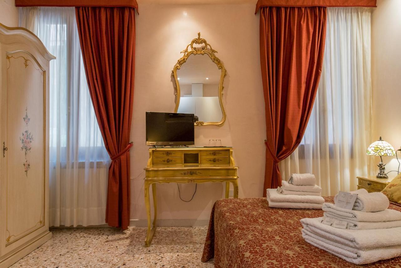 Angeles Inn Venedik Dış mekan fotoğraf