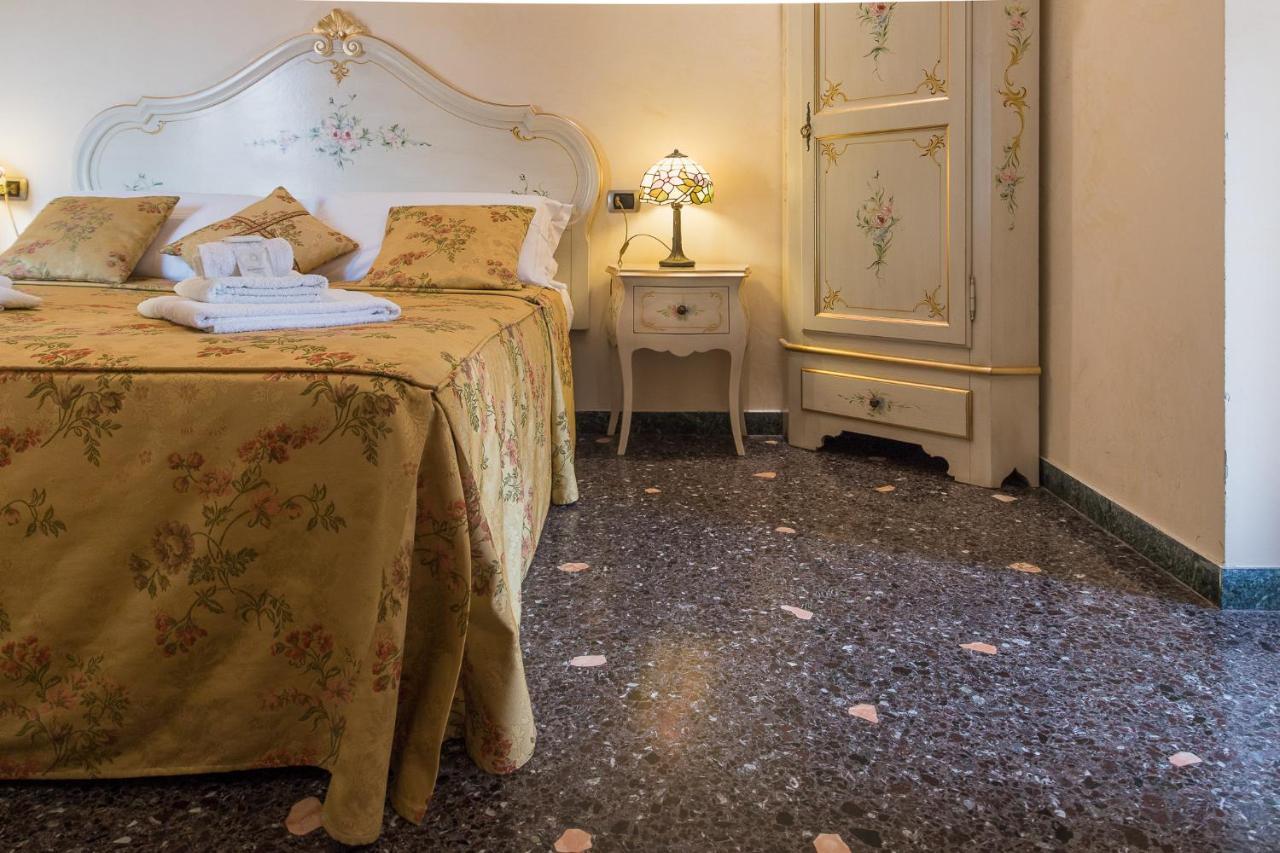 Angeles Inn Venedik Dış mekan fotoğraf